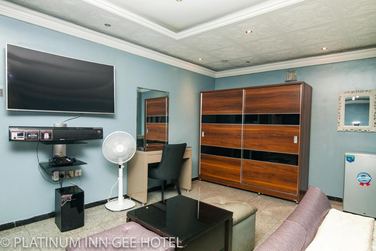Platinum Inn Gee Hotel Suru Lere Eksteriør billede
