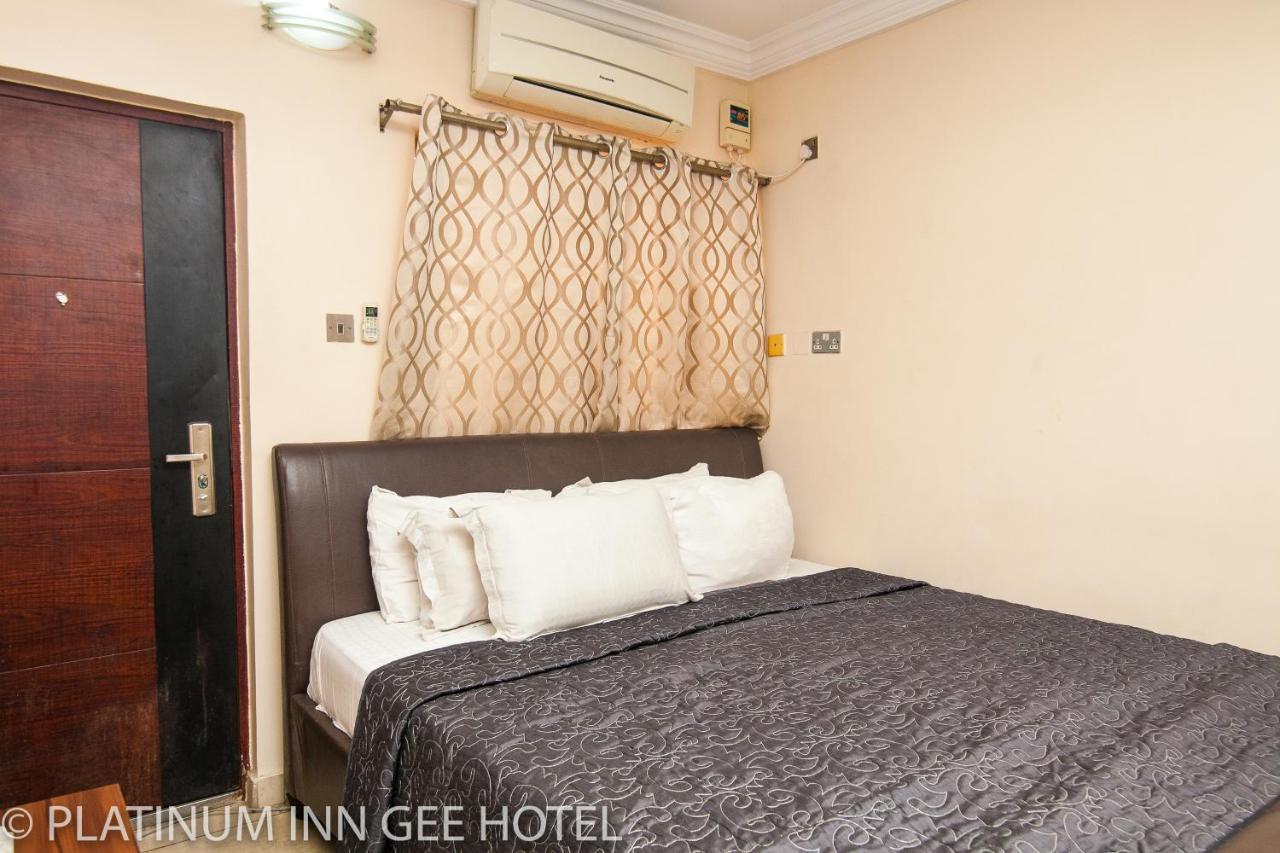 Platinum Inn Gee Hotel Suru Lere Eksteriør billede