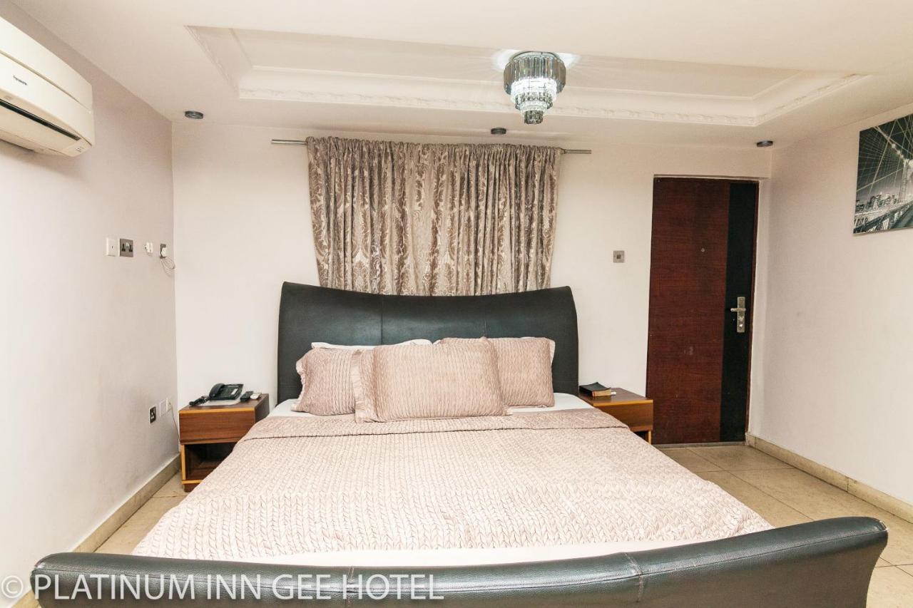Platinum Inn Gee Hotel Suru Lere Eksteriør billede