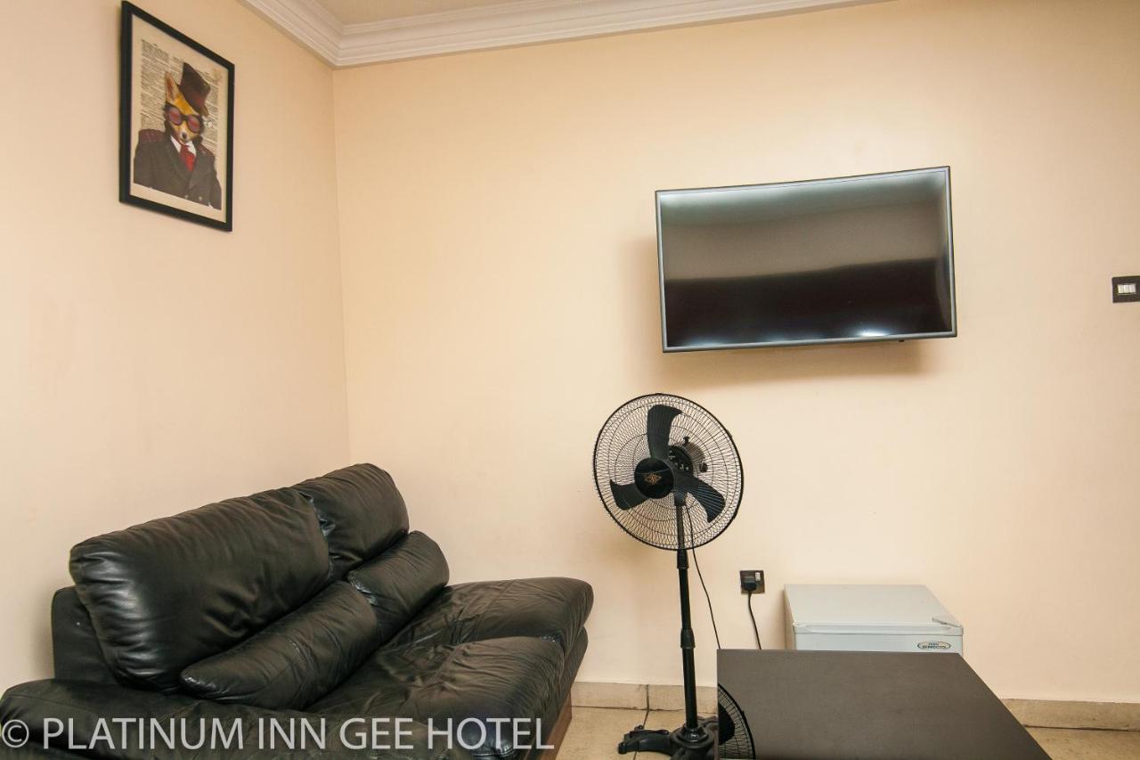 Platinum Inn Gee Hotel Suru Lere Eksteriør billede