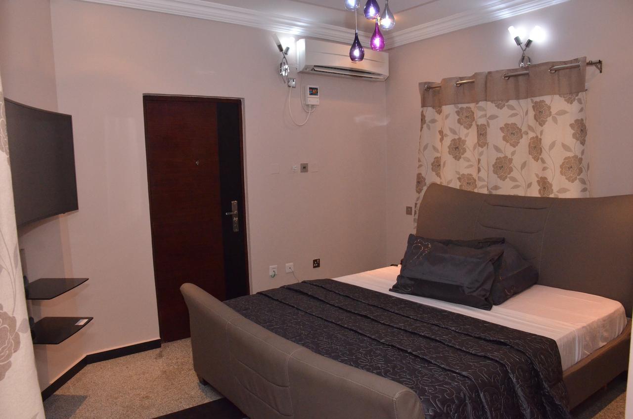 Platinum Inn Gee Hotel Suru Lere Eksteriør billede